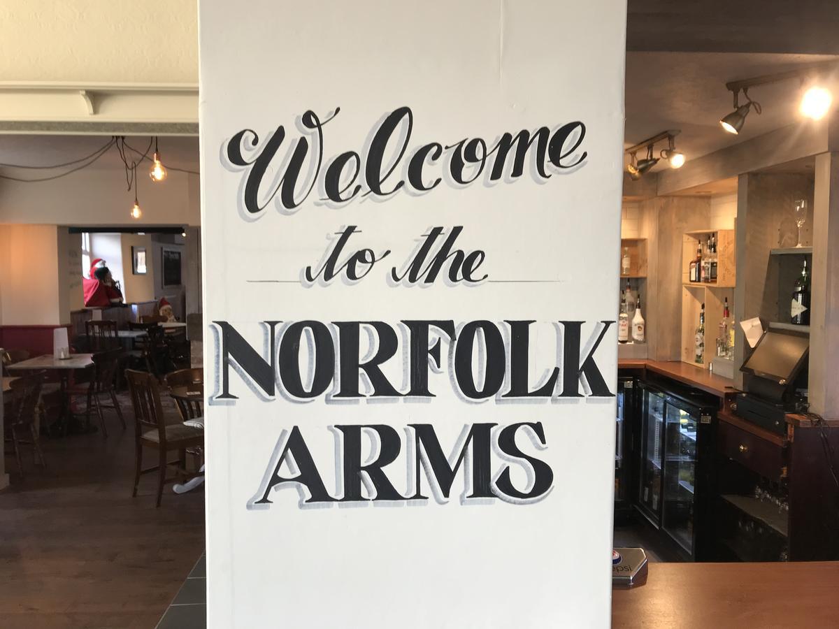 The Norfolk Arms, Chapeltown Hotel Sheffield Buitenkant foto